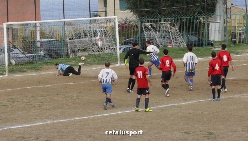 111030 sport 096y_tn.jpg